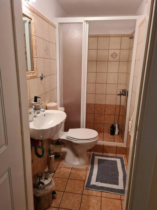 Guesthouse Petrothalassa Porto Heli Dış mekan fotoğraf