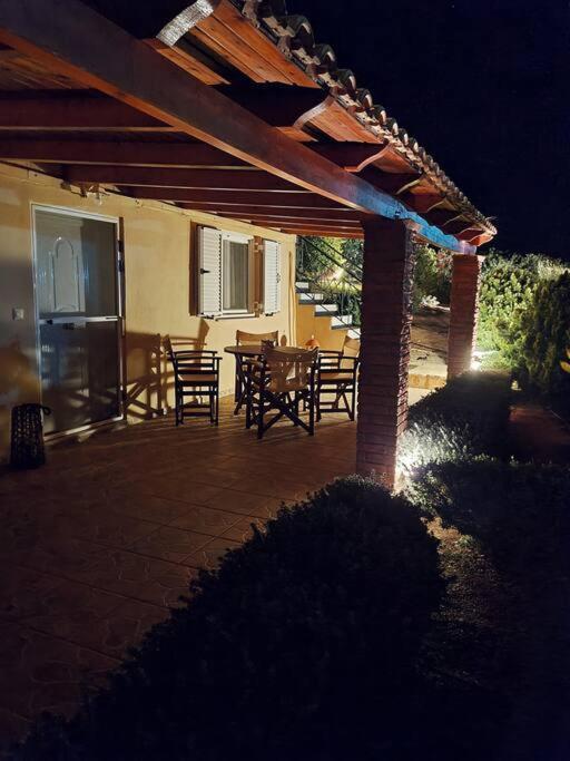 Guesthouse Petrothalassa Porto Heli Dış mekan fotoğraf