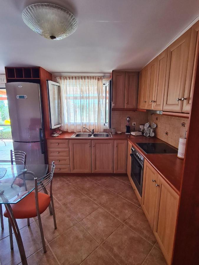 Guesthouse Petrothalassa Porto Heli Dış mekan fotoğraf